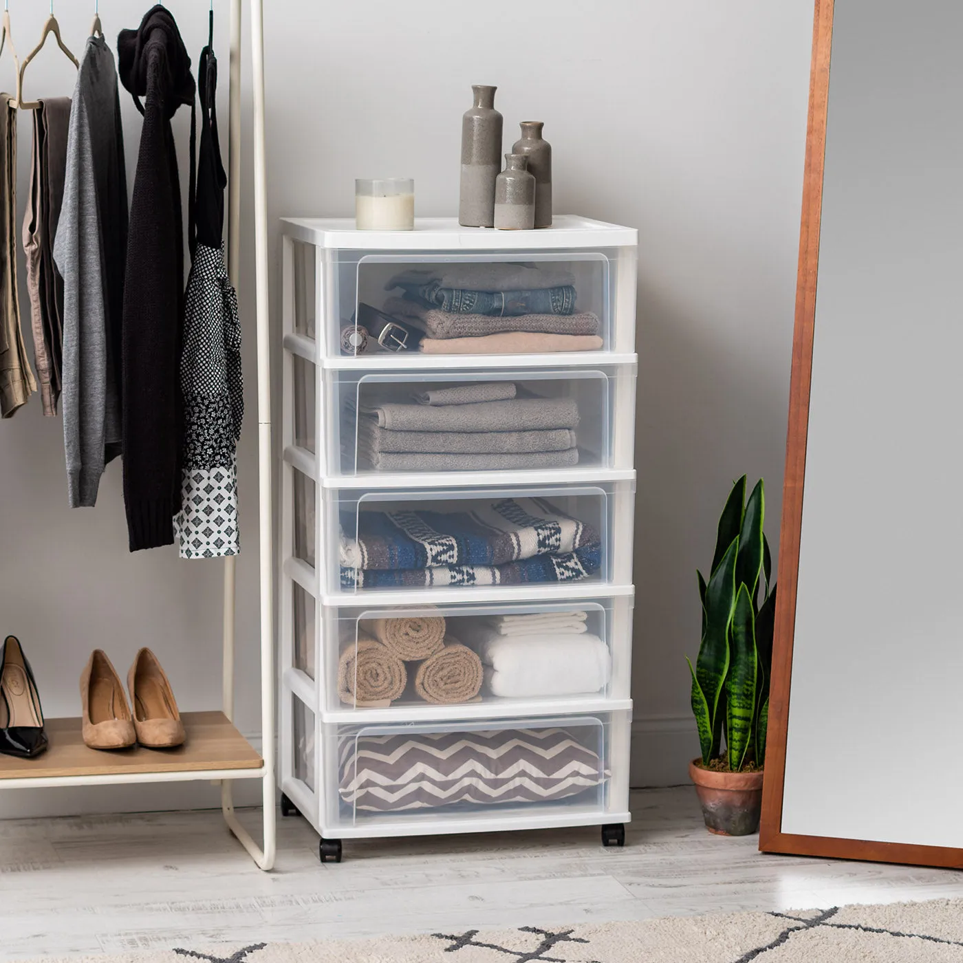 5-Drawer Wide Chest, White/Natural