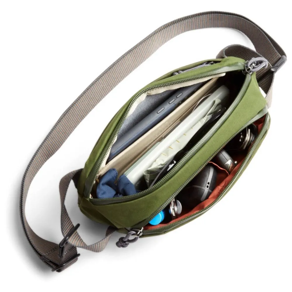 Bellroy Venture Ready Sling 2.5L in Ranger Green