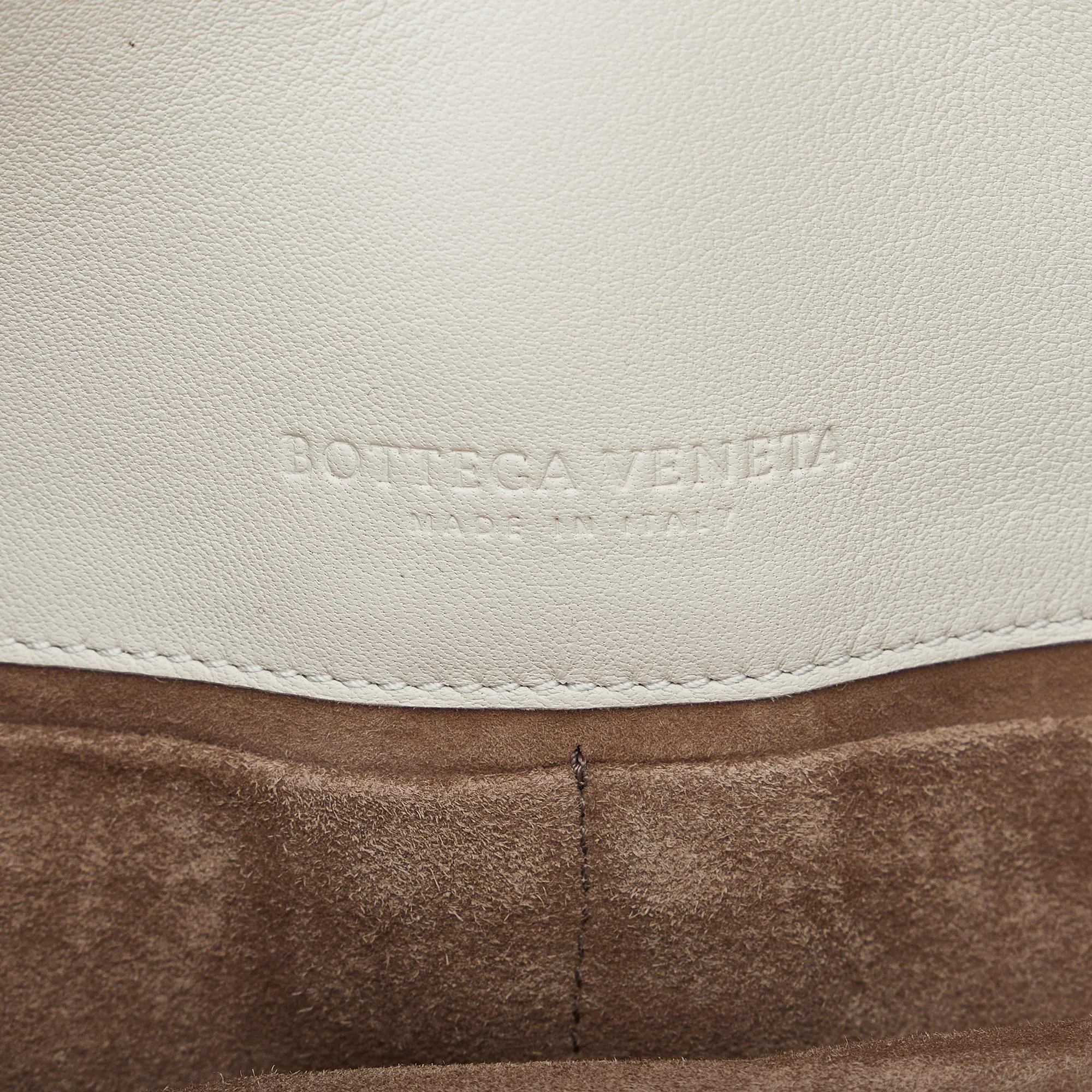 Bottega Veneta Intrecciato Double Buckle Satchel (SHG-C2xywZ)