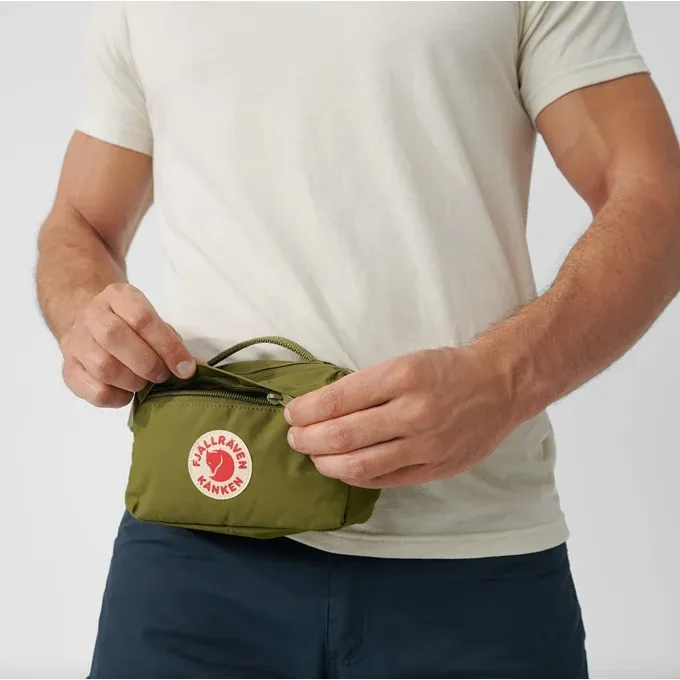 Fjallraven Kanken Hip Pack in Fog