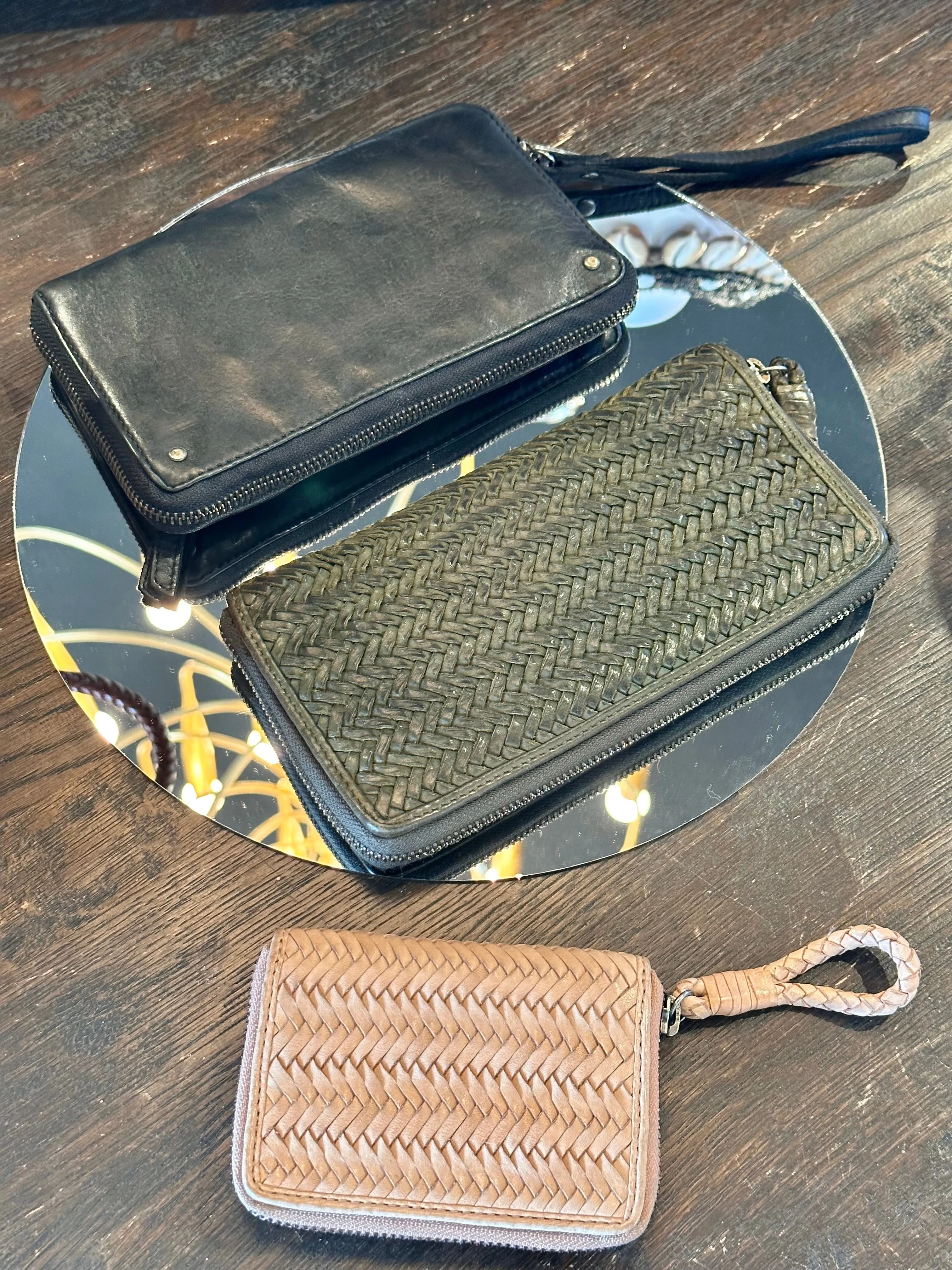 Sierra Wallet/Wristlet in black by Latico